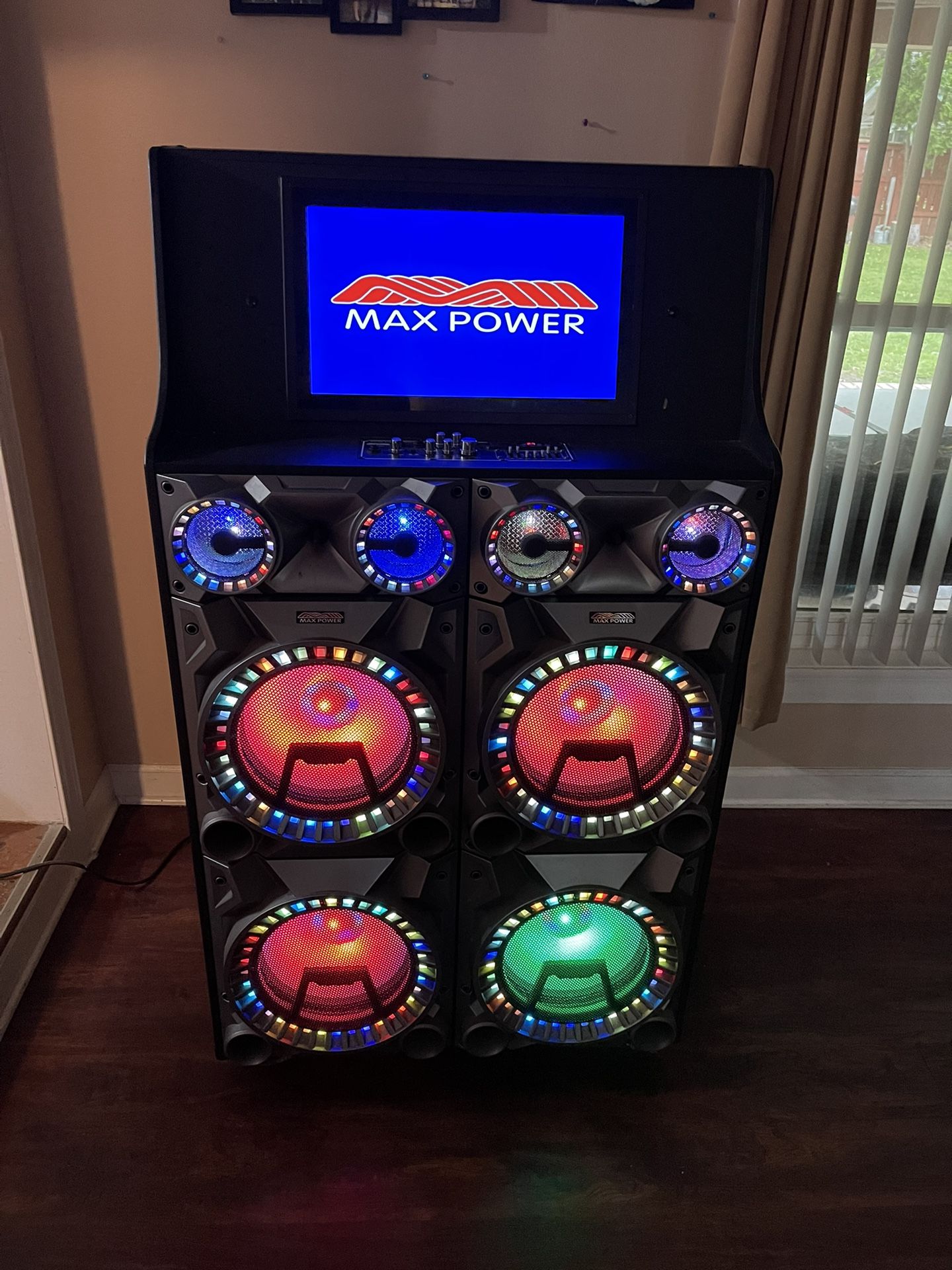 Dj Speaker