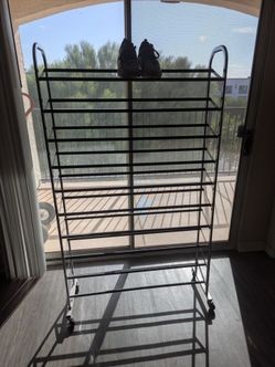 SHOE RACK (COMMERCIAL)