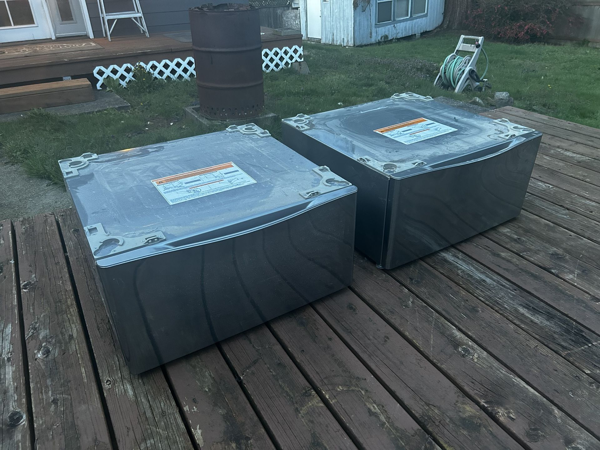 Washer & Dryer Pedestals!