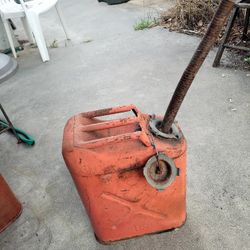 JEEP Jerry steel gas can with nozzle GOOD COND