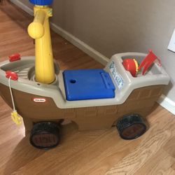 Little Tikes Ride on Ship