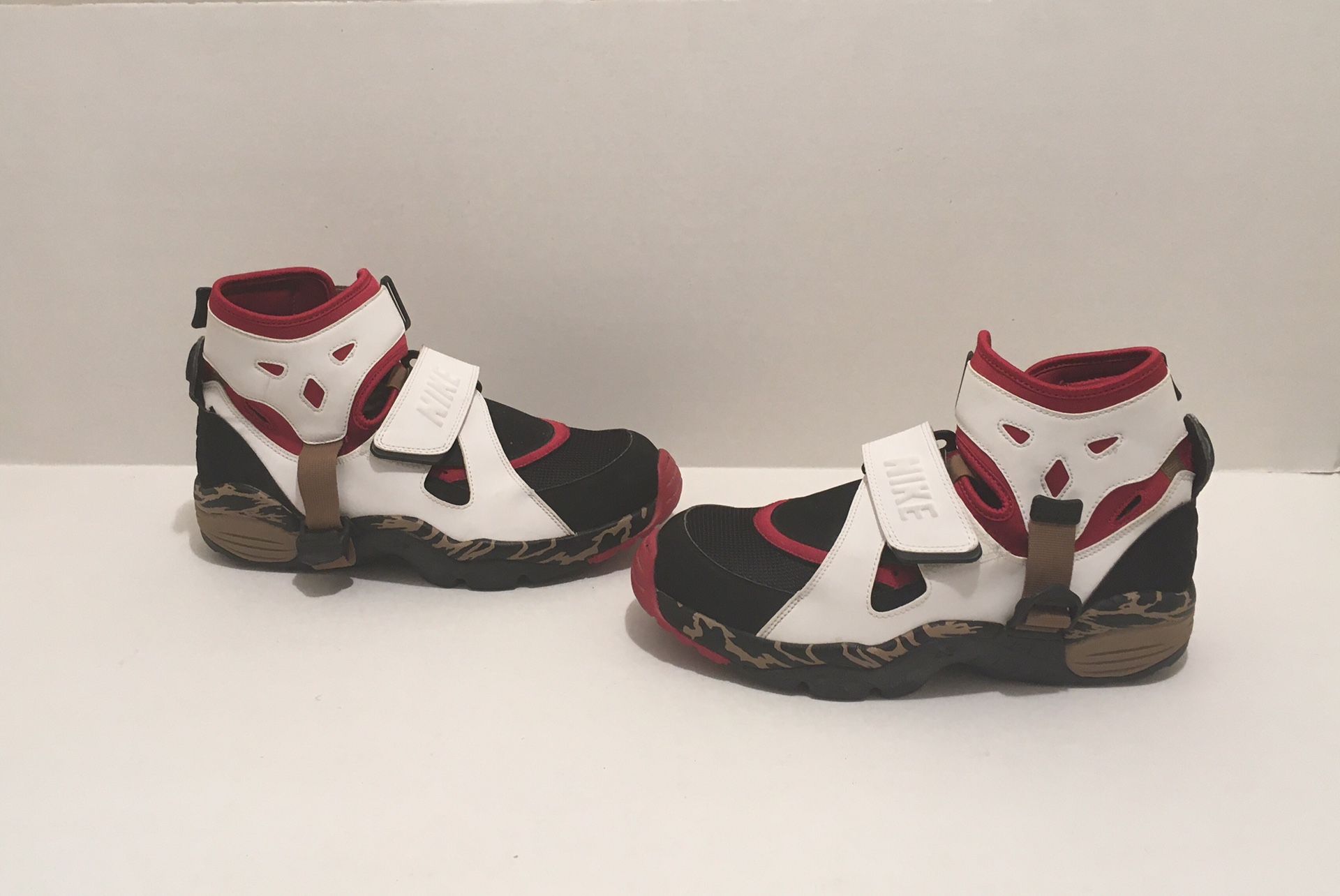 Nike White Carnivore ( Limited Edition)