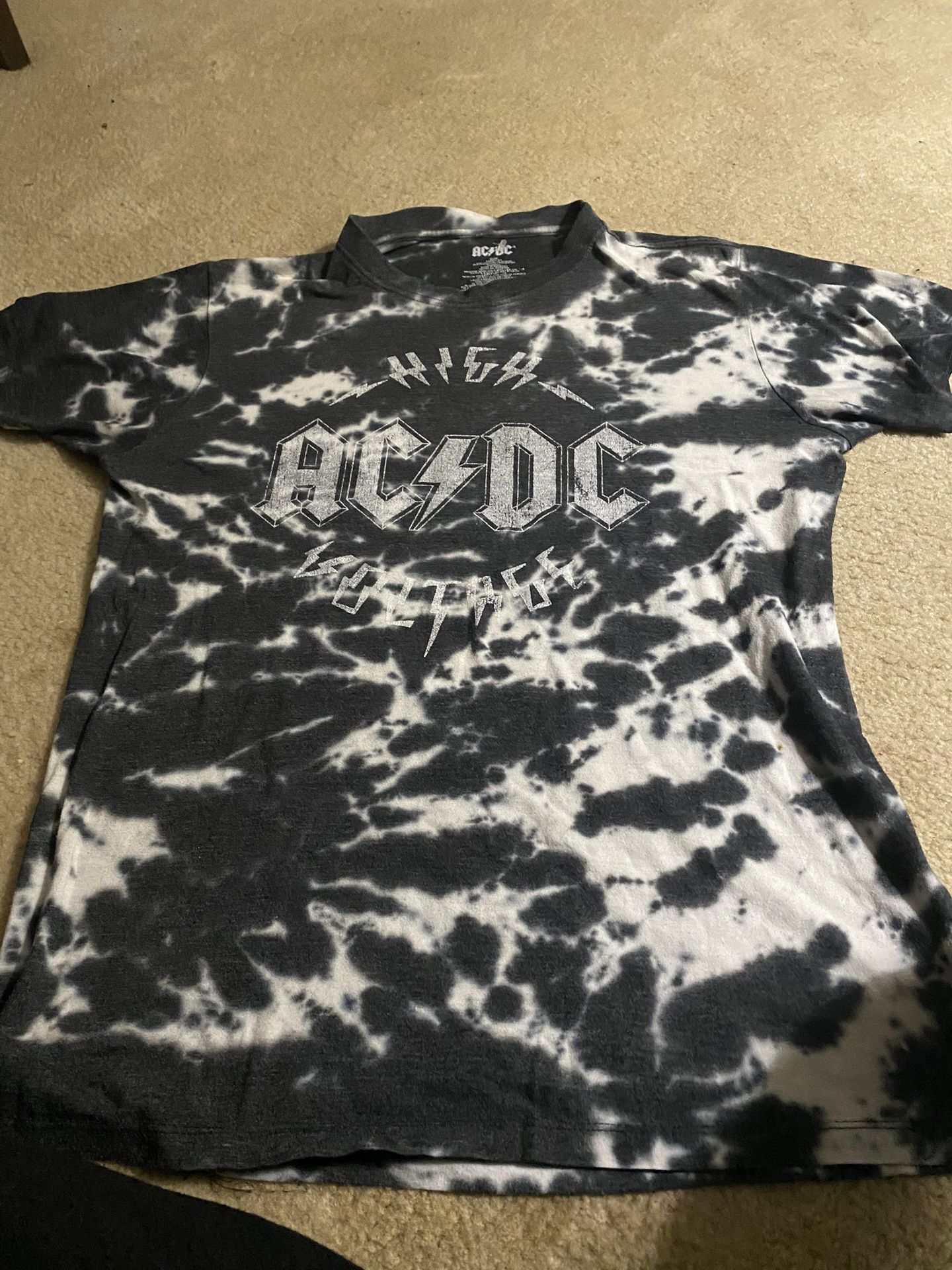 AC/DC T Shirt Medium