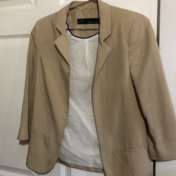 Zara suit, size 6
