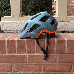 Trek Wavecel Rally cycling helmet