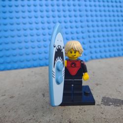 LEGO SERIES 17 PRO SURFER MINIFIG SET cmf 71018 minifigure shark