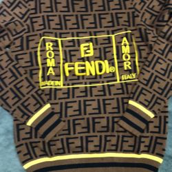 Brown Sweater.       Xs,s,m,l,xl