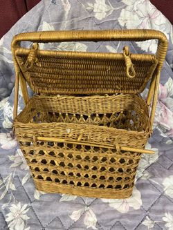 Wine Basket, Picnic Basket 