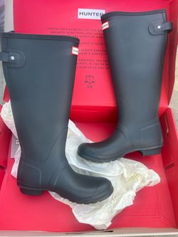 Hunter Rain Boots ☔️ size 9