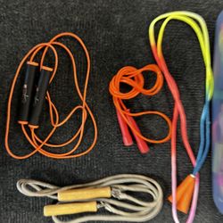 60 Inch Jump Workout Ropes Class Set 34 Pieces Plus The Container 
