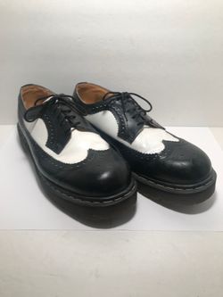 DR MARTENS BLACK & WHITE BROGUES WINGTIPS SHOES US 11 UK 10 MIE MADE IN ENGLAND