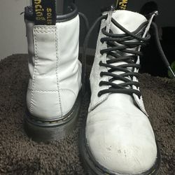Dr Martens Size # 3 US