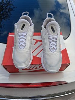 Nike Air Max 2090 Triple White Size 10.5