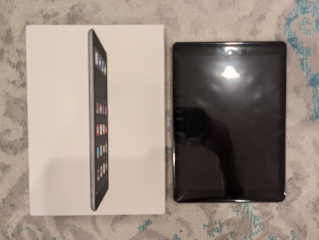 iPad Air Gen1, Like New