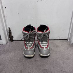 Snowboard boots boy size 6