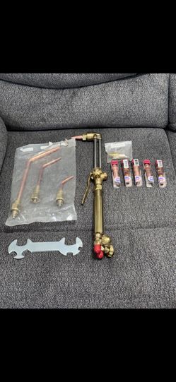 Torch with Cutting And Brazing Tips