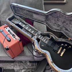 ESP LTD EC-1000 Deluxe Vintage Black Electric Guitar And Amp