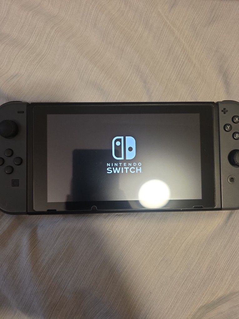 Nintendo Switch V2 Console