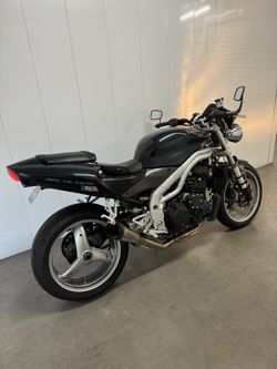 2002 TRIUMPH Speed Triple 955i Fuel Injected