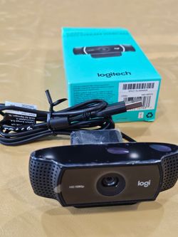 New, never used Logitech c922x pro stream wecam