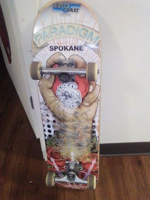 Skateboard