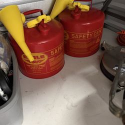 2- metal gasoline 5g Can