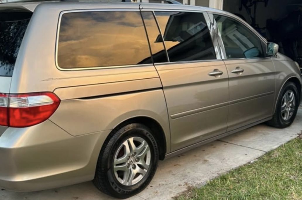 05-06 Honda Odessy Part Out