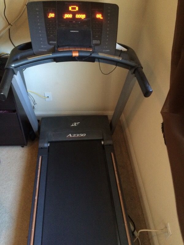 NordicTrack A2350 Treadmill