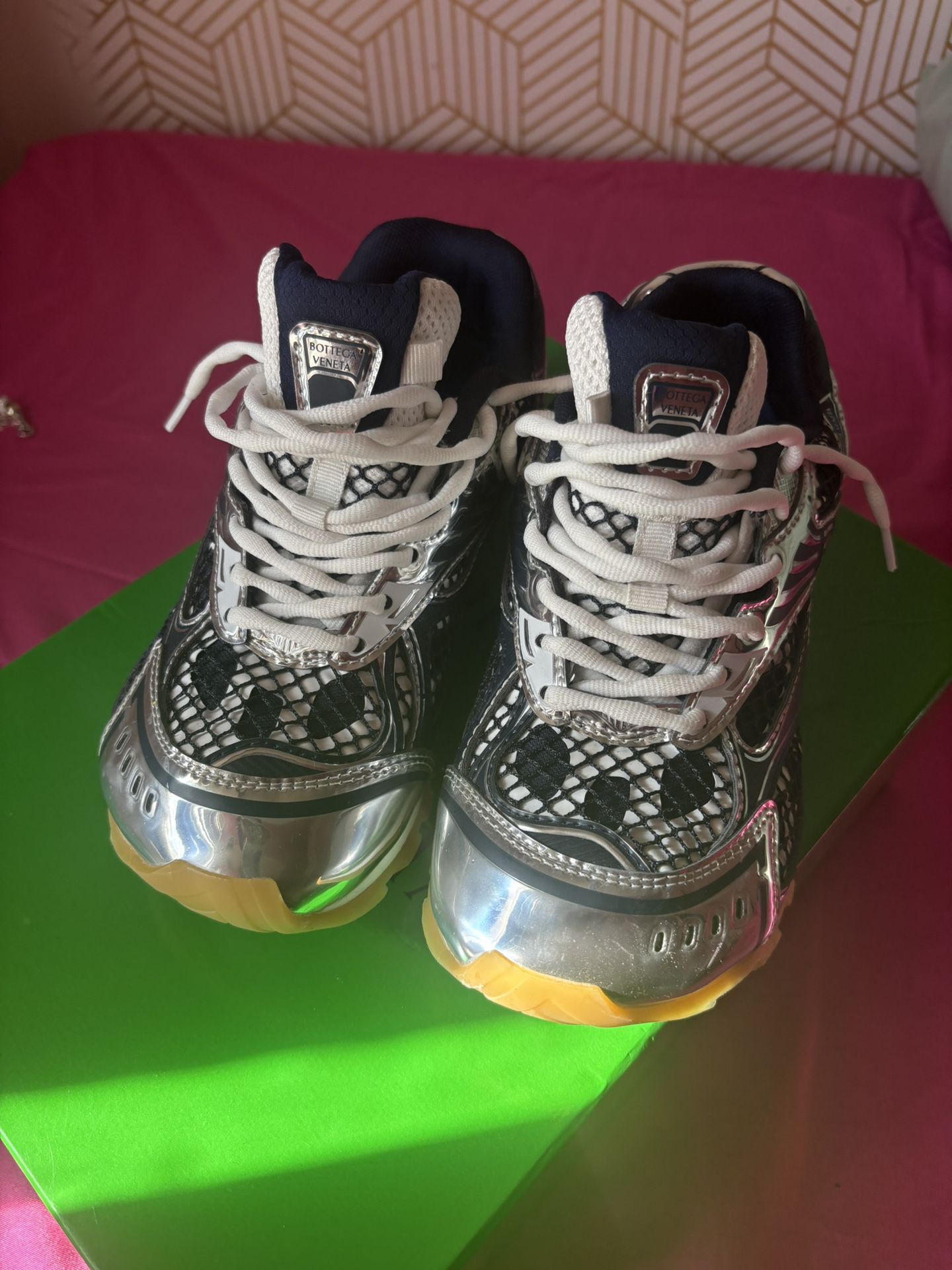 Bottega Veneta