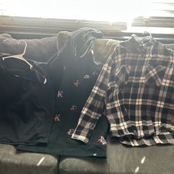 Men's Size Medium Sweaters 