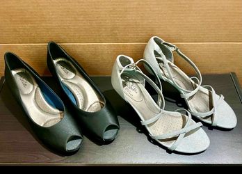 New dress shoes size 7