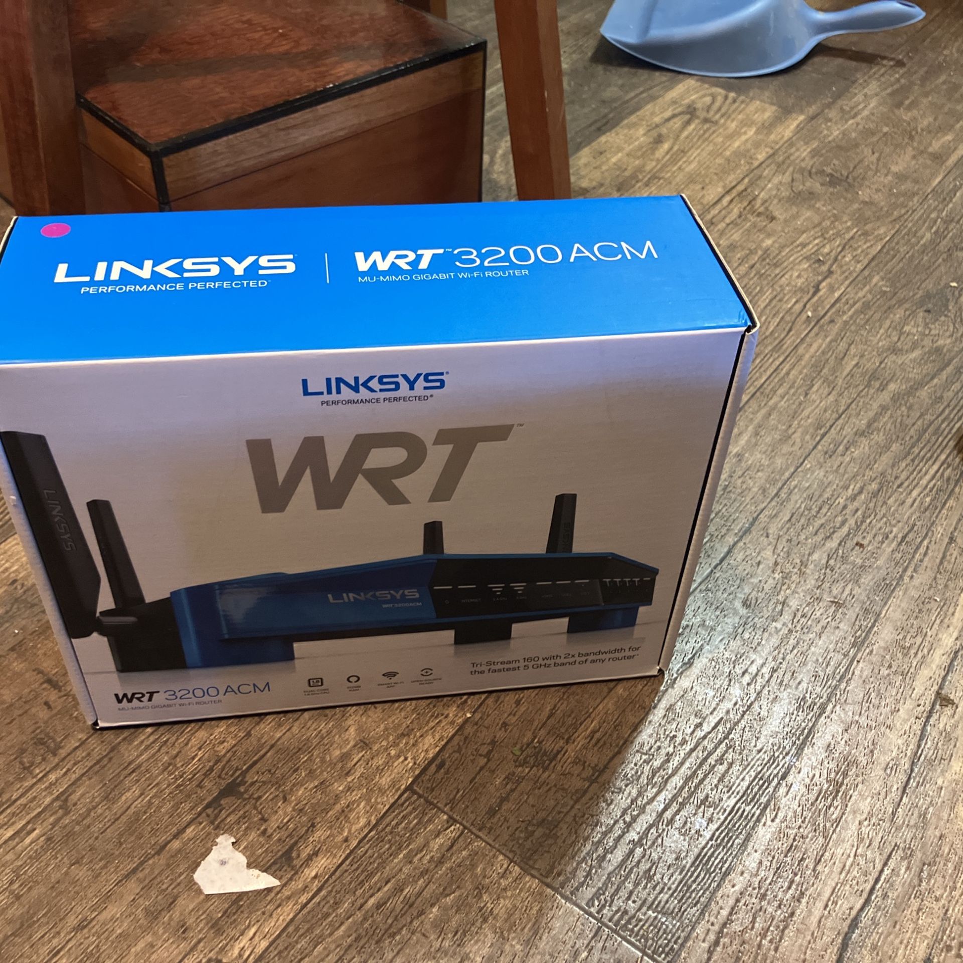 LINKSYS WRT 3200ACM