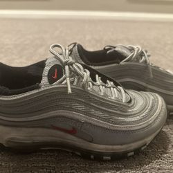 Women’s Nike Air max Silver Sneakers