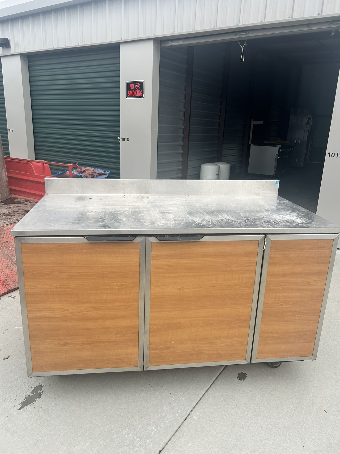 Duke Soda Fountain Cabinet