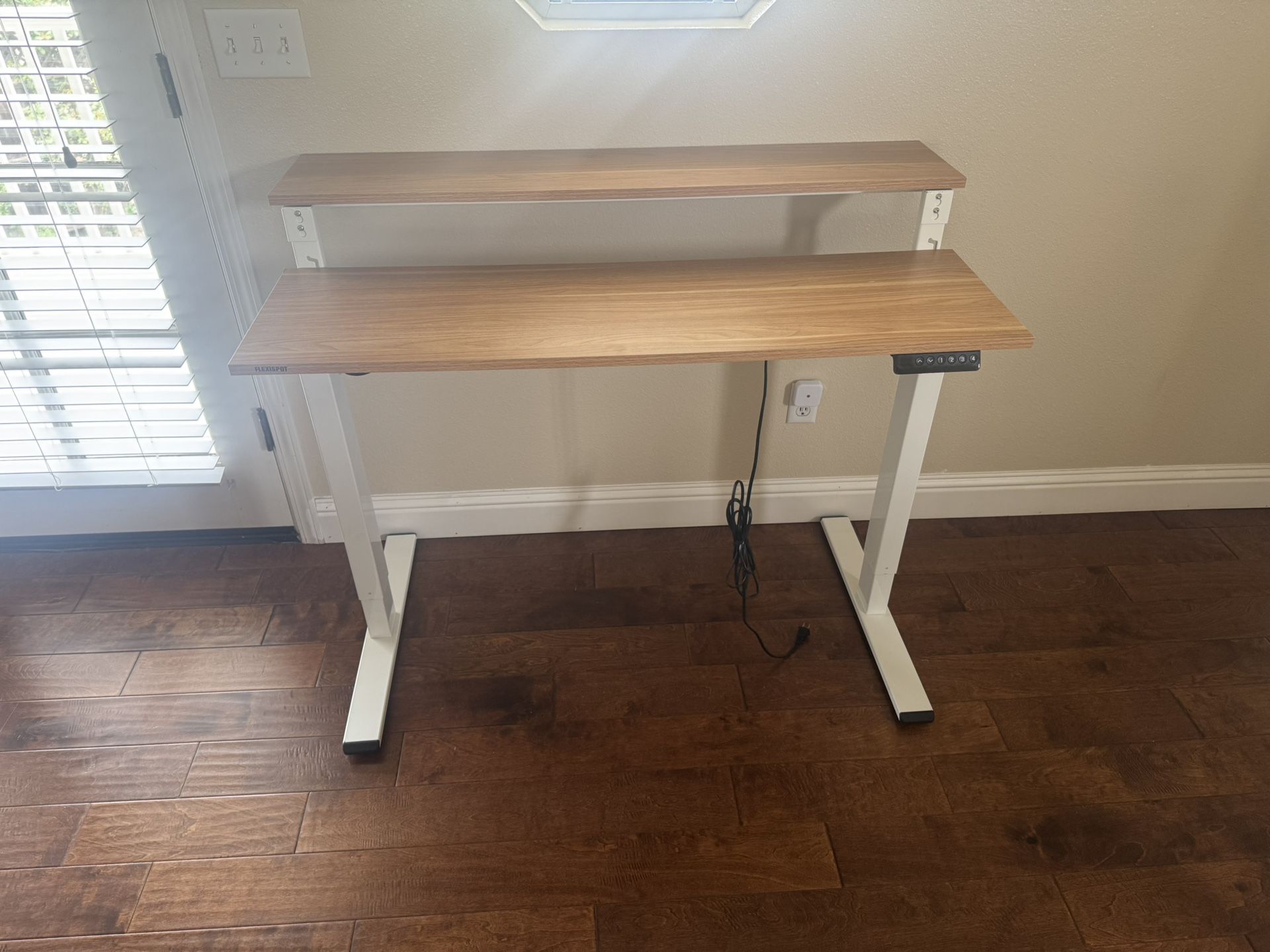 FlexiSpot Adjustable Desk (Two Tiered)