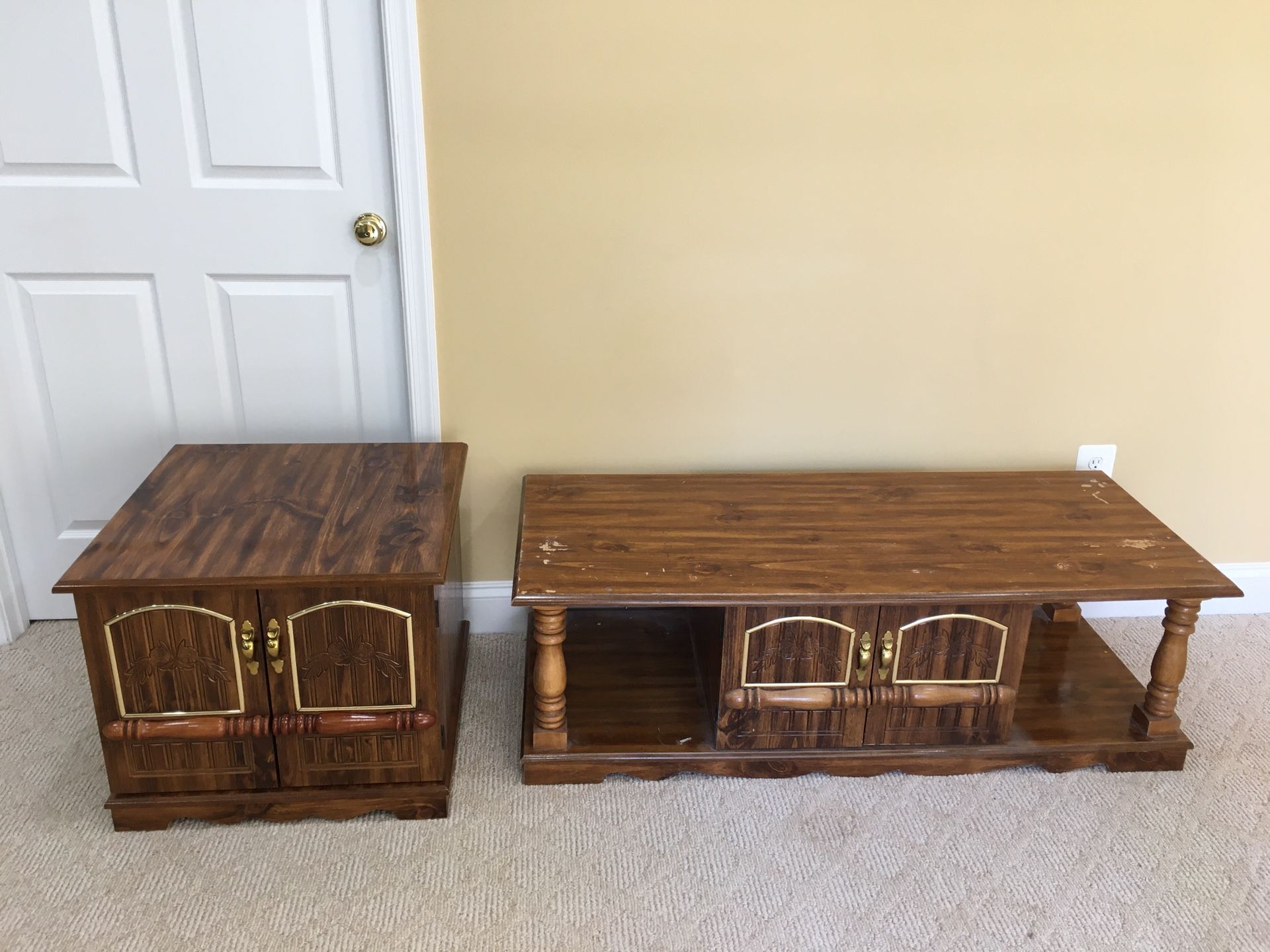 Solid wood coffee table and end table set