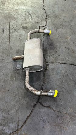 (523) 19-23 Chevy Chevrolet Blazer Rear Muffler Exhaust 2019 2020 2021 2022 2023