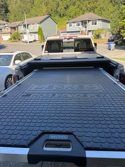Decked Cargo Glide