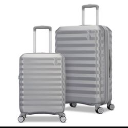 American Tourister Suitcase 2 piece 