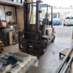 Viking Forklift 