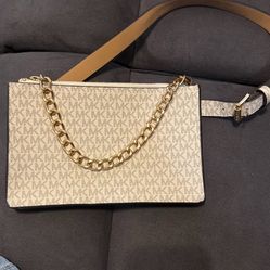 Michael Kors Belt Bag 