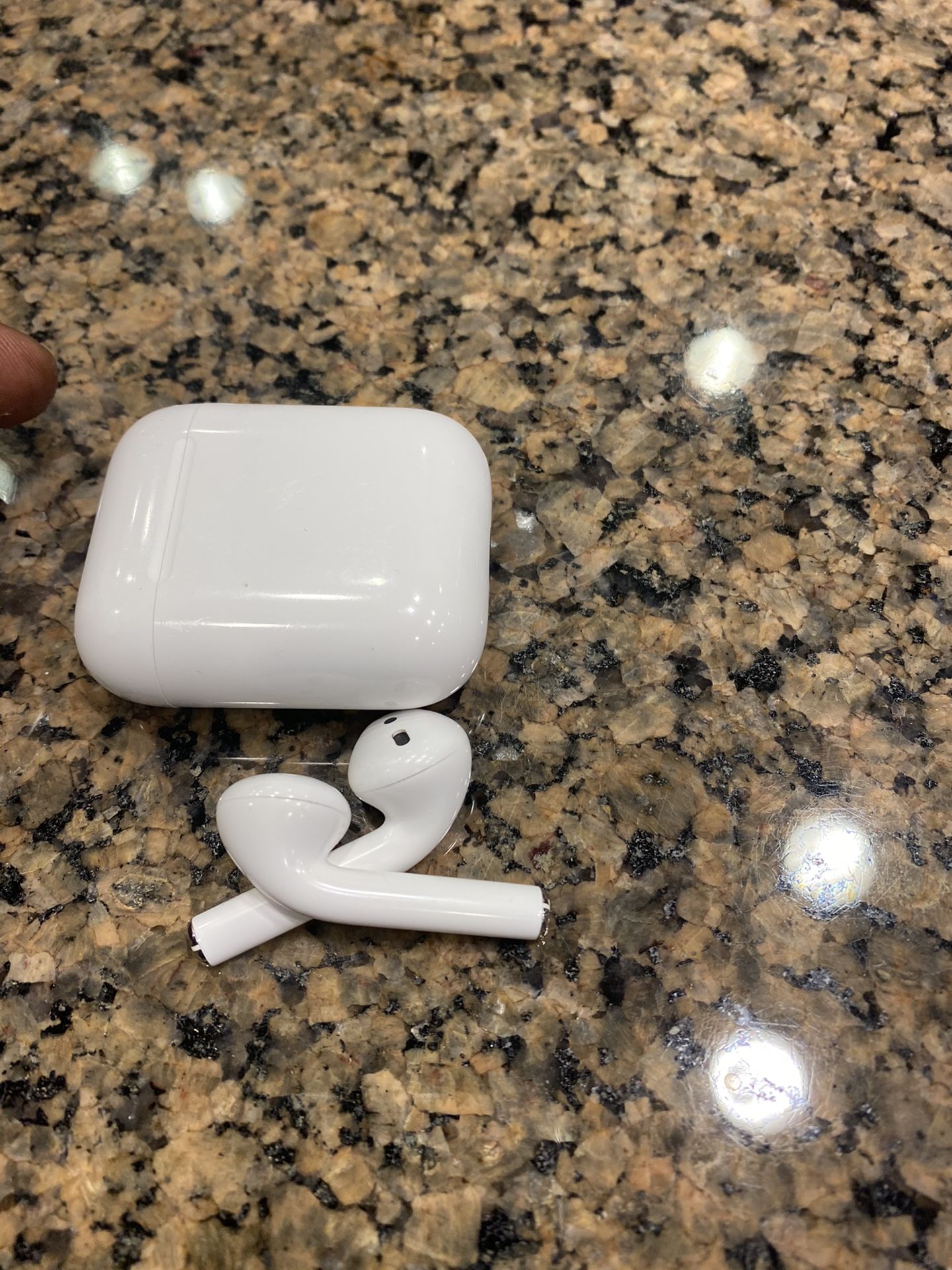 AIRPODS Gen. 2