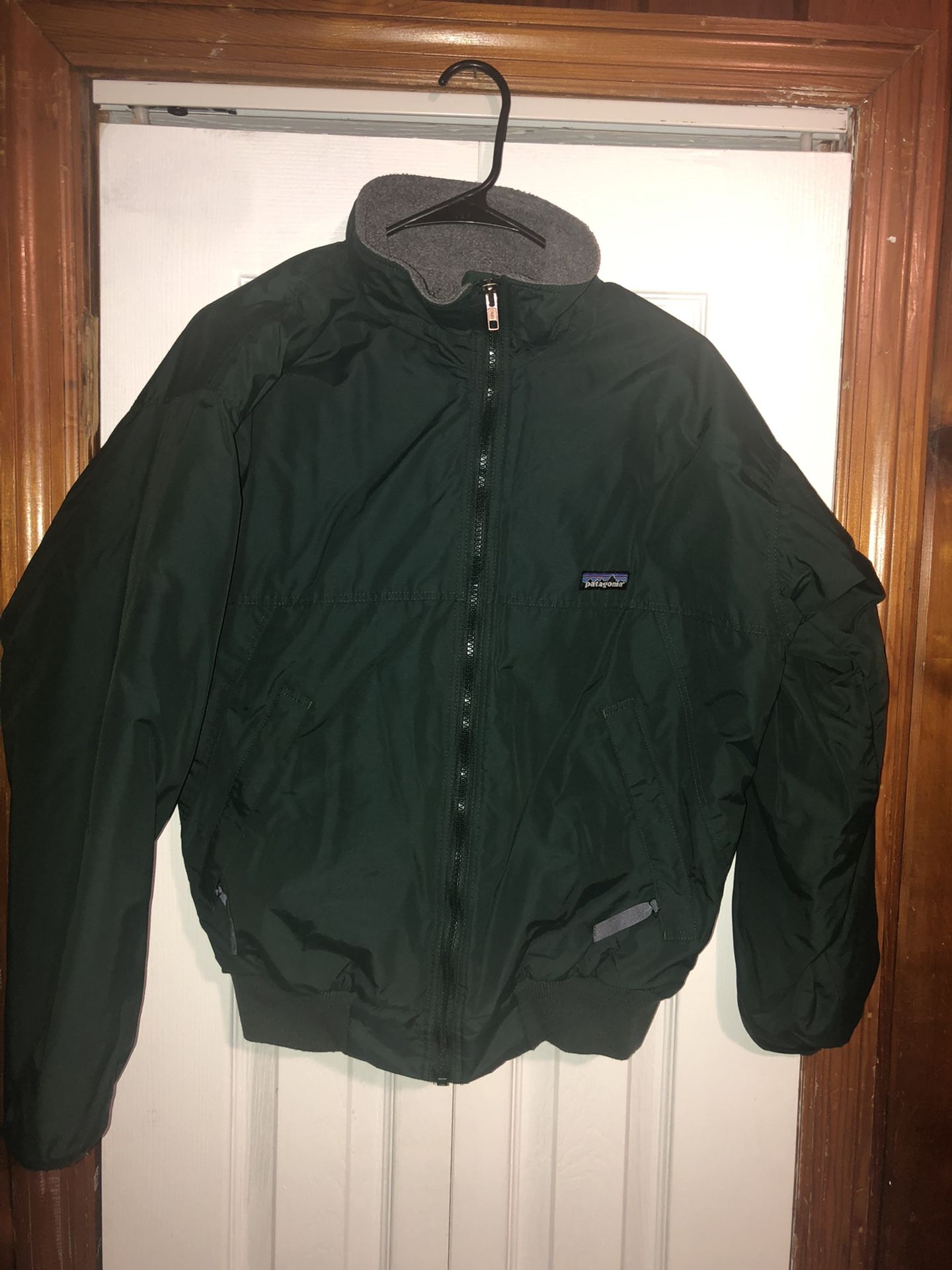 Patagonia Coat Green - Size Small - No Tears- Fast Shipping