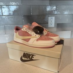 Travis Scott Reverse Jordan’s