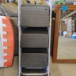 Ladders - 3 Step - Brand New