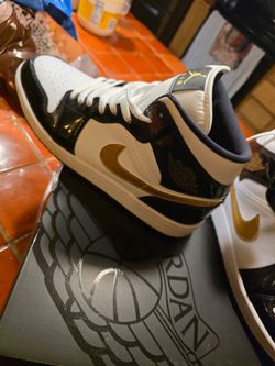 Nike Air Jordan Size 11.5  Men