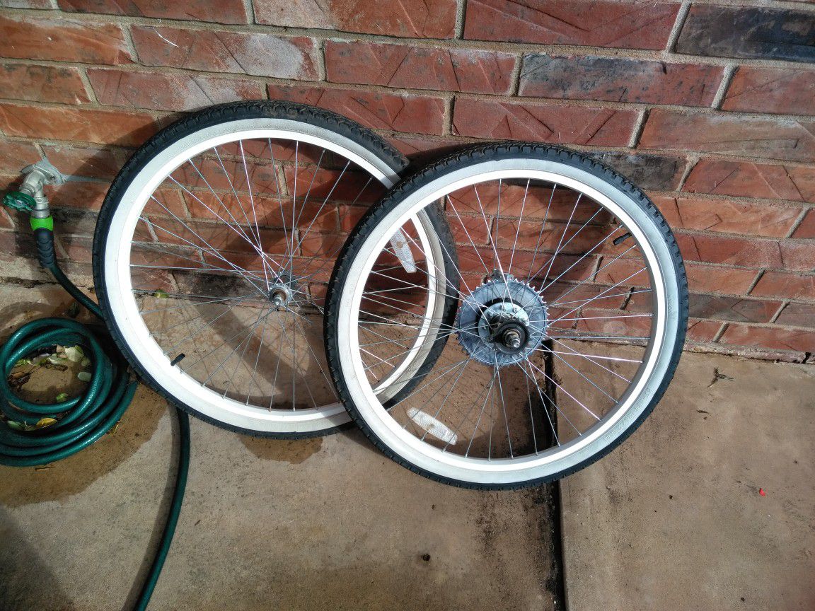 Motorized Bicycle Wheel Set