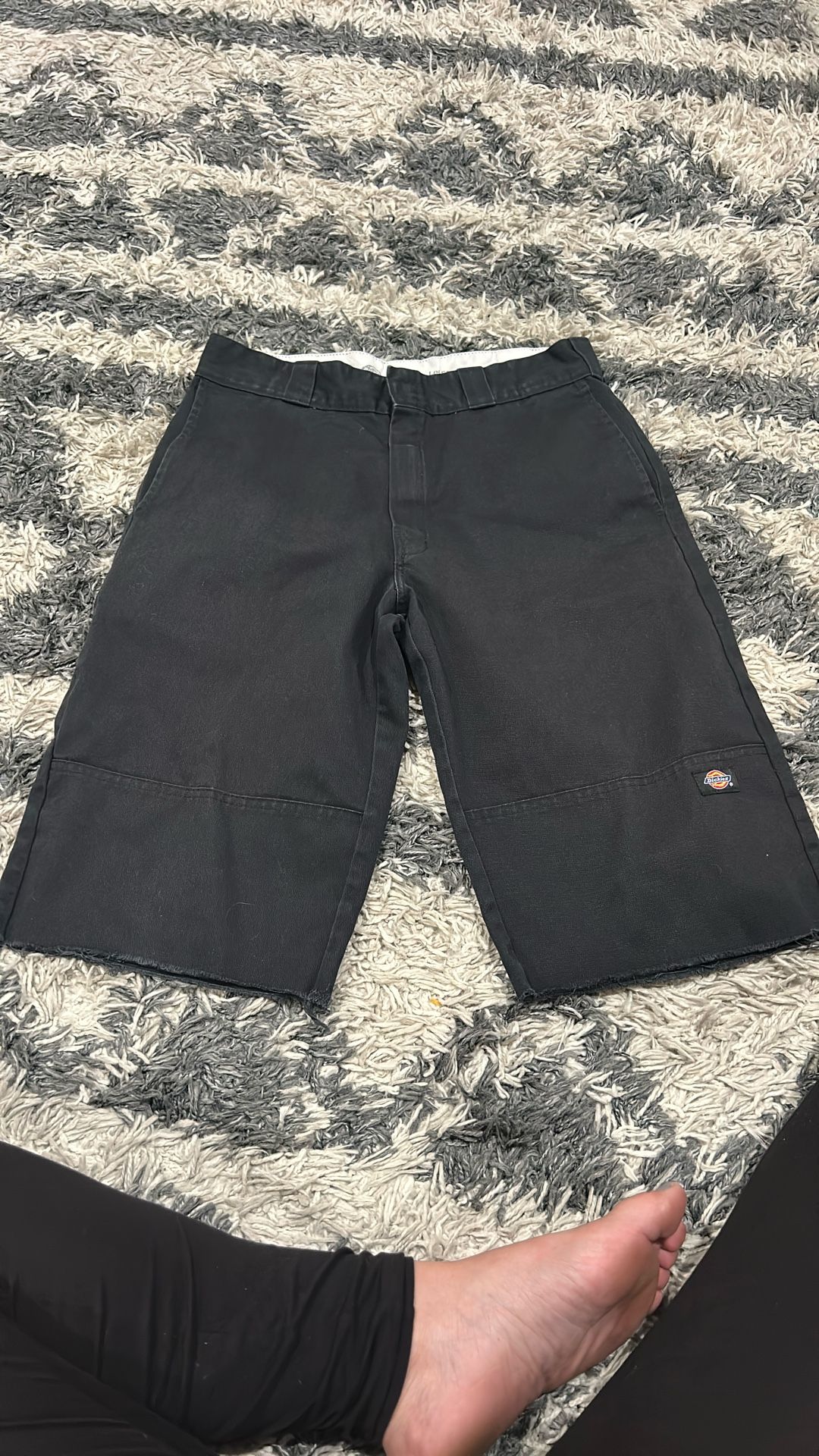 Dickies Black Cut Offs, Size 30? (missing tag)