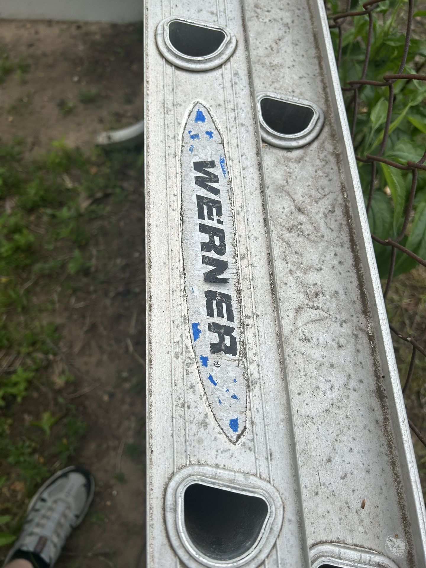 20’ Aluminum Extension Ladder