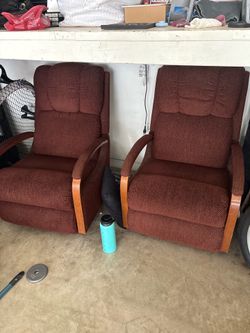 2 recliners
